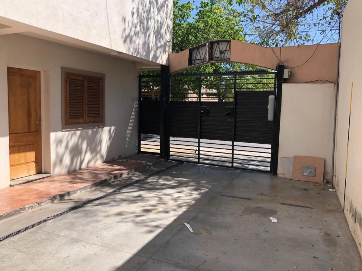 Excelente Duplex En Consorcio Privado C/ Cochera 圣胡安 外观 照片