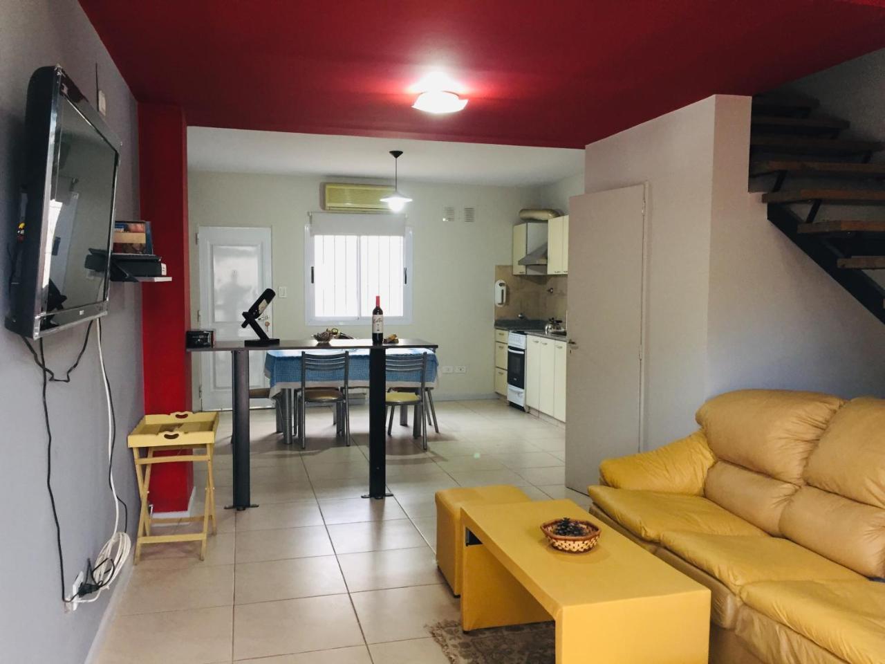 Excelente Duplex En Consorcio Privado C/ Cochera 圣胡安 外观 照片